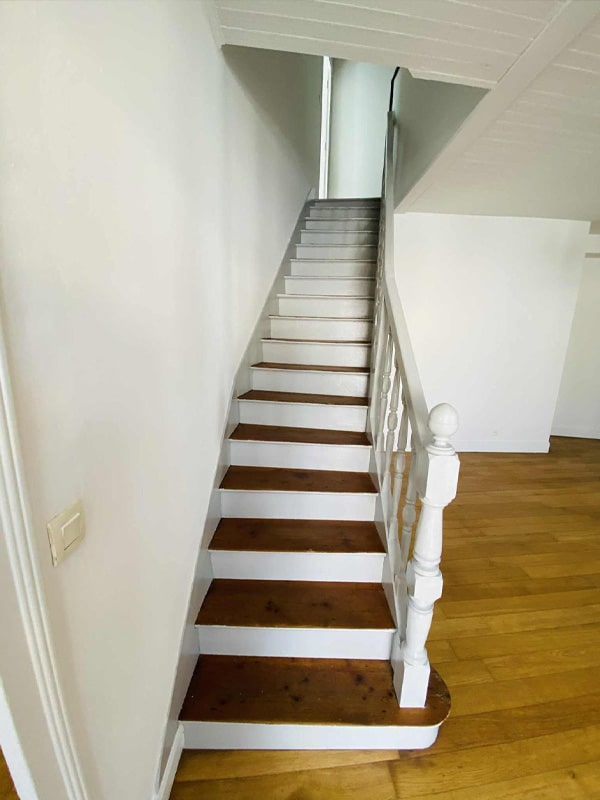 Peinture escalier Saint Sébastien sur Loire (Nantes)